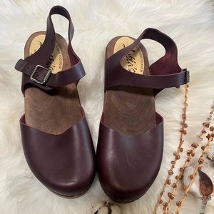 Lotta from Stockholm leather low wood clogs